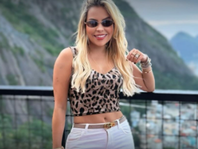 Prefeita de Marituba, Patrícia Alencar anunciou que será a mãe de Maria Ester